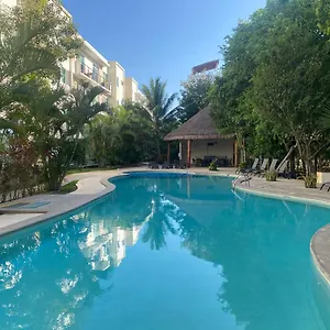 Apartahotel Haus-suites Vacacionales, Playa del Carmen